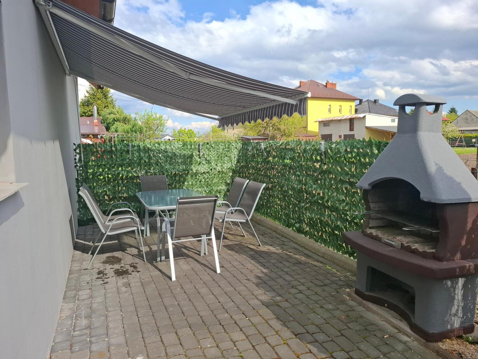 Apartament Lotos Zator Buitenkant foto
